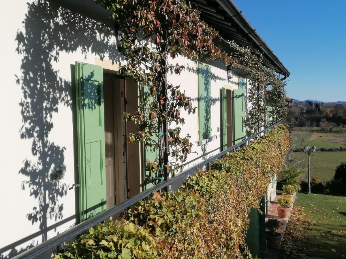 Albese Con Cassano Casale Raffaello B&B Como المظهر الخارجي الصورة